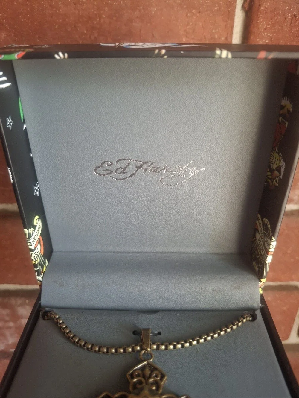 Ed Hardy skull cross necklace